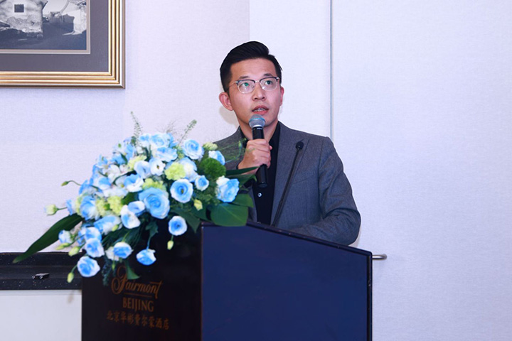 d4c82209cee25097.jpg