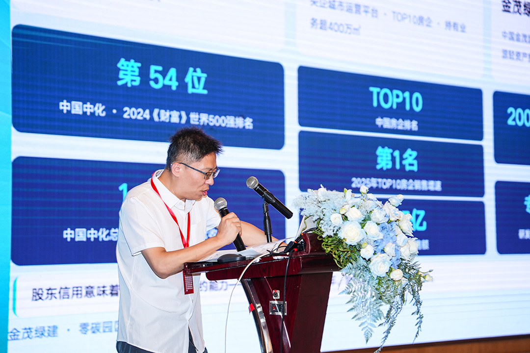 李明灯.jpg